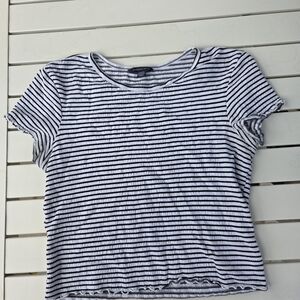 American eagle Women's black and white stripped ruffled top size XS